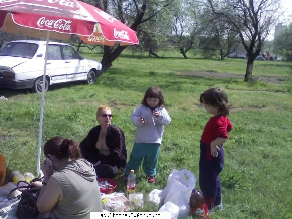 nici eu nu am reusit aceiasi chestie si la e cineva care stie despre ce e vorba
 :hi: adult