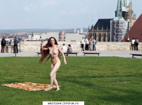 Nude girl on the streets :) - XMan - SEXY & EROTIC PICS